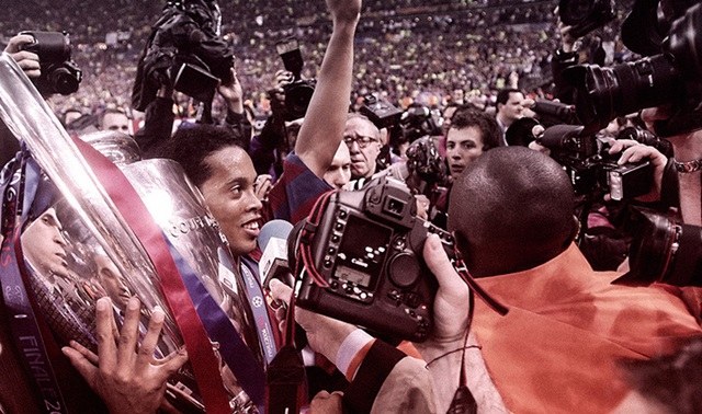 10 bàn thắng đẹp nhất sự nghiệp của Ronaldinho